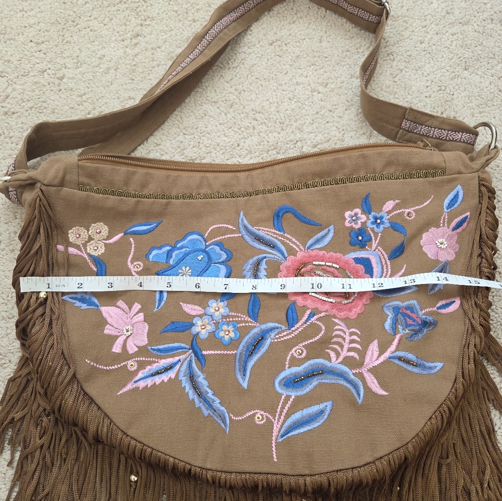 Nwt! La Bellum By Hillary Scott Embroidered Beaded Fringe Bag - Picture 6 of 6